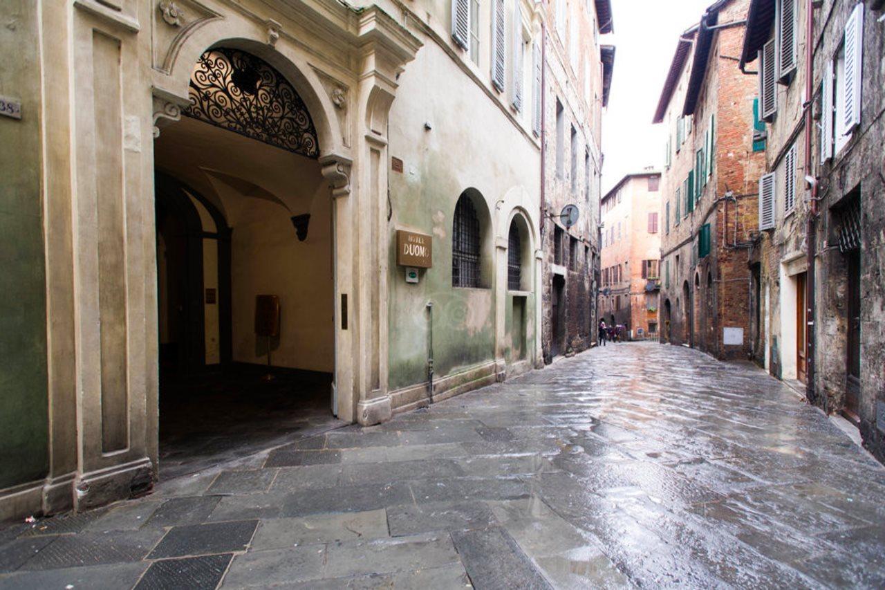 Hotel Duomo Siena Exterior photo